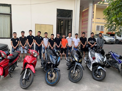 Hẹn nhau qua facebook, nhóm 'quái xế' đất Cảng mang xe ra đường so kè tốc độ