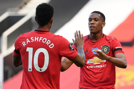 Kết quả Ngoại Hạng Anh: Martial lập hattrick, MU thắng đậm Sheffield