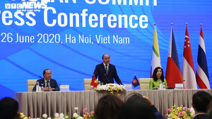 Thủ tướng: Không được chủ quan để dịch COVID-19 quay lại trong ASEAN