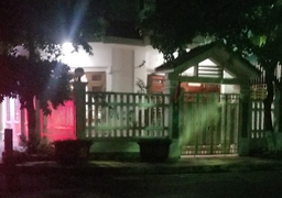 Chồng tá hỏa phát hiện vợ treo cổ tại nhà