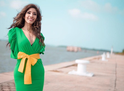 Cô gái cụt 2 tay vào vòng chung kết hoa hậu Mexico