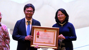 Video: Hội Hữu nghị Việt - Nga nhận Huân chương Lao động hạng Nhì