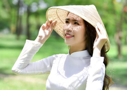 Vẻ đẹp thướt tha của nữ sinh Hà thành khiến bao chàng trai say đắm