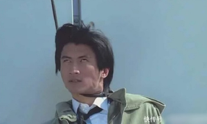 Tạ Đình Phong từng suýt chết vì dây thừng khi đóng phim hành động