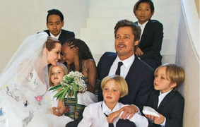 Thợ săn ảnh bắt gặp Brad Pitt ghé nhà Angelina Jolie