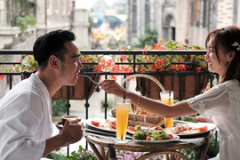 Khách sạn lãng mạn trên đỉnh Bà Nà tung ưu đãi 'mát lạnh' trong mùa hè