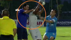 Bóp cổ học trò cũ, HLV Phố Hiến lên tiếng xin lỗi