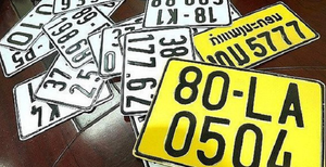 Những xe nào phải đổi biển màu vàng?