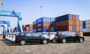 THACO xuất khẩu ô tô qua Thái Lan