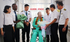 Công tác đưa phi công người Anh về nước được chuẩn bị thế nào?