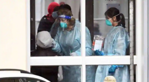 Australia: Bang Victoria ghi nhận hơn 100 ổ dịch COVID-19