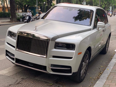 Giá 2 triệu đô, đại gia Việt đua nhau sắm Rolls-Royce Cullinan 