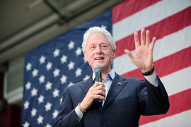 Cựu Tổng thống Bill Clinton chúc mừng 25 năm quan hệ Việt - Mỹ