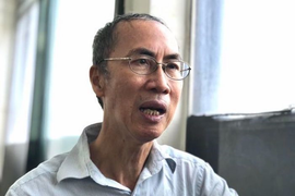  'Cậu bé vàng Toán học' kể về kỷ niệm thời thơ ấu được thả diều, tắm sông