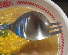 Dụng cụ nhà bếp kỳ lạ khiến dân mạng ngẩn ngơ không biết gọi tên là gì