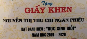 Tên dài có một không hai của nữ sinh trên giấy khen khiến dân mạng xôn xao