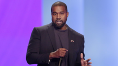 Rapper nổi tiếng Kanye West từ bỏ ý định tranh cử Tổng thống Mỹ 