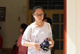 Đề Văn vào lớp 10 chuyên Sư phạm bàn về sự vô cảm 