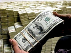 Giá USD hôm nay 15/7: Tiếp đà lao dốc?