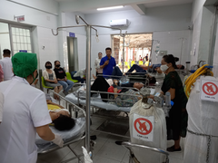 Dự tiệc tối của công ty buôn thuốc trừ sâu, hàng trăm người nhập viện cấp cứu