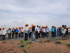 Hơn 100 hộ dân đi khảo sát quy trình xử lý rác thải ở Đa Phước