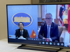 Quốc vụ khanh Bộ Ngoại giao Anh ‘thăm trực tuyến’ Việt Nam