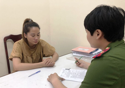 Bắt bà trùm lập nhóm facebook ‘tập đoàn phò’ để môi giới mại dâm