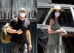 Bạn gái kém 23 tuổi ra mắt mẹ của Leonardo Dicaprio