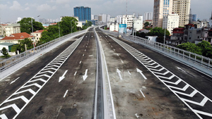 Cận cảnh đường vành đai 2 trên cao giải tỏa 'nút thắt cổ chai' Trường Chinh