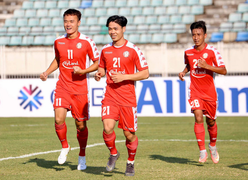 Vì sao CLB TP.HCM phải thắng Hà Nội FC?