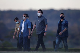 Hàng loạt Bộ trưởng Brazil mắc COVID-19