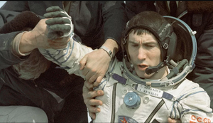 Phi hành gia bỏ lỡ sự sụp đổ của Liên Xô khi đang ở trên vũ trụ