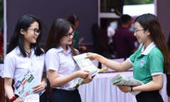 Bộ GD&ĐT sẽ bổ sung học trực tuyến vào liên kết đào tạo với nước ngoài