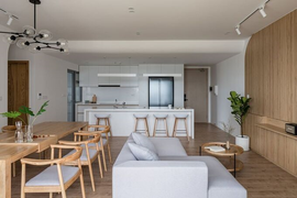 Khám phá căn hộ kiểu Nhật giúp chủ nhà giấu hết đồ đạc