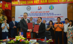 Việt Nam và Mỹ ký thỏa thuận tăng cường năng lực thực thi pháp luật thuỷ sản