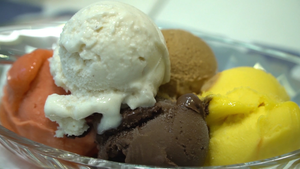 Kem nước mắm độc lạ của ông Tây ở TP.HCM