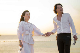 Quách Ngọc Ngoan đăng ký kết hôn với Phượng Chanel, có con gái 8 tháng tuổi