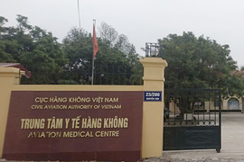 Nhân bản 600 phiếu siêu âm tim cho phi công: Bộ Y tế chỉ đạo khẩn