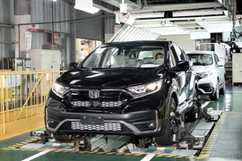 Ô tô lắp ráp trong nước không rẻ hơn nhập khẩu, vì sao?