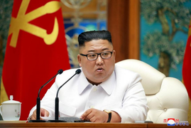Reuters: Ông Kim Jong-un tiêm vaccine chống COVID-19 của Trung Quốc