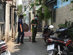 TP.HCM cách ly hai người từng tiếp xúc với bệnh nhân mắc COVID-19