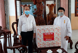 Chủ tịch Thừa Thiên - Huế động viên các tổ chức tôn giáo đẩy mạnh chống COVID-19