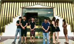 Công an đột kích quán karaoke cố tình mở cửa sau lệnh cấm, lộ ra ổ nhóm ma túy