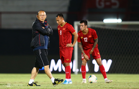 VFF tính huỷ tập trung đội tuyển Việt Nam