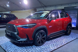 Toyota có mạo hiểm với Corolla Cross Hybrid tại Việt Nam?