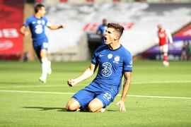 Các đội bóng Anh xuất hiện trong đề thi tốt nghiệp THPT 2020 