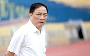 Bầu Đệ: COVID-19 bùng phát trở lại, VFF nên hoãn Đại hội thường niên