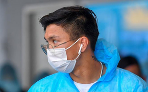 Bố Văn Hậu dặn con: Cách ly xong không cần về nhà, tập trung giữ phong độ