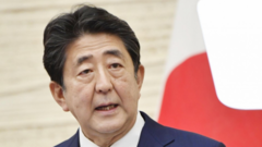 Nhật Bản bác tin Thủ tướng Abe Shinzo 'nôn ra máu'