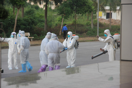 Nhiều bệnh nhân vừa mắc COVID-19 vừa bị sốt rét, men gan cao gấp 15 lần